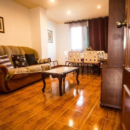 Apartmán Al - Bairros Novos 24 *