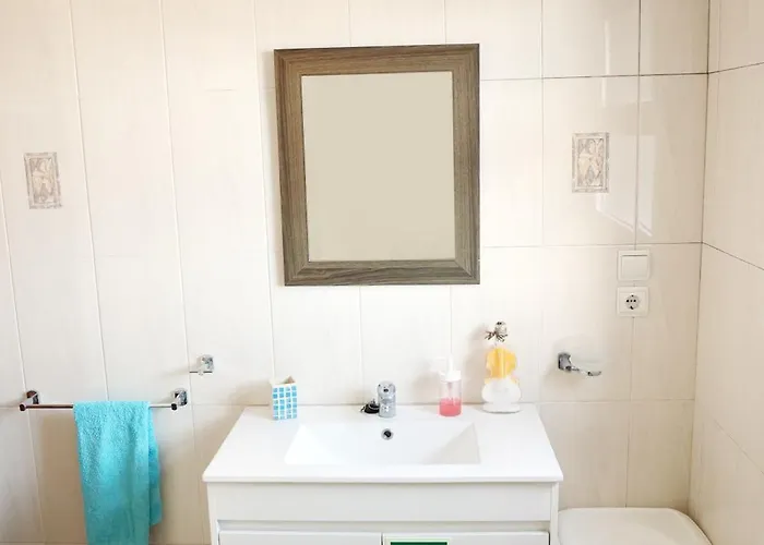 Daire Al - Bairros Novos 24 Ponta Delgada